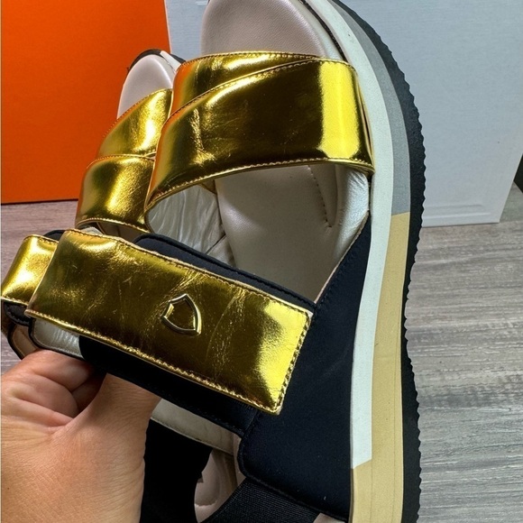 Philippe Model Sandals women’s size 36/US6 Immaculate New Condition $388 - Picture 2 of 8